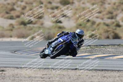 media/Oct-05-2025-CVMA (Sun) [[beeef4f201]]/Race 2-Supersport Middleweight/